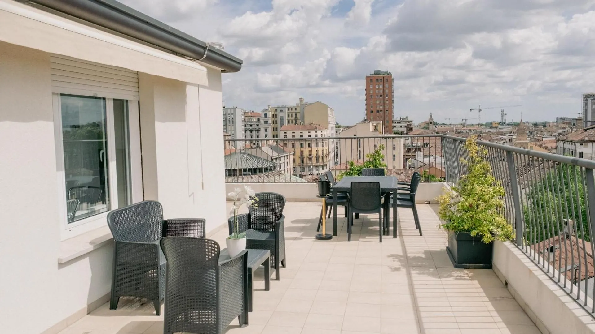 M14 Skyview City Center Padova 0*,