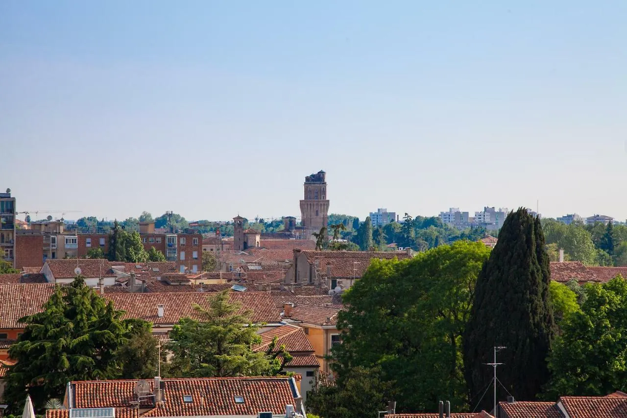 M14 Skyview City Center Padova Italy